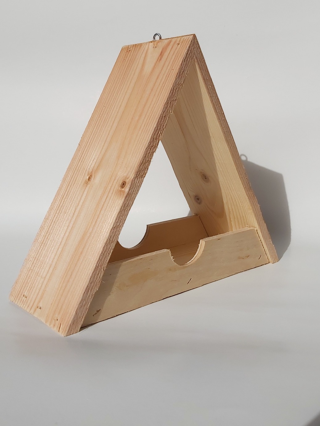 Vega háromszög madáretető